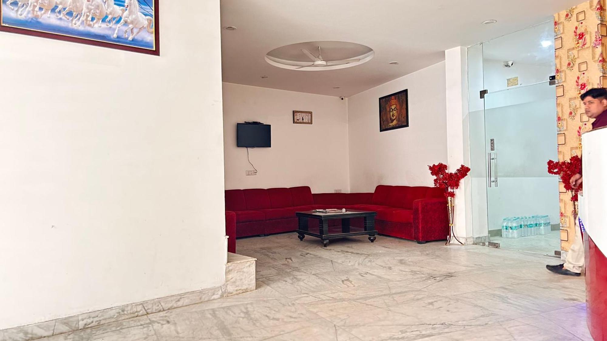 Hotel Platinum With Free Pickup-Delhi Airport Nova Deli Exterior foto