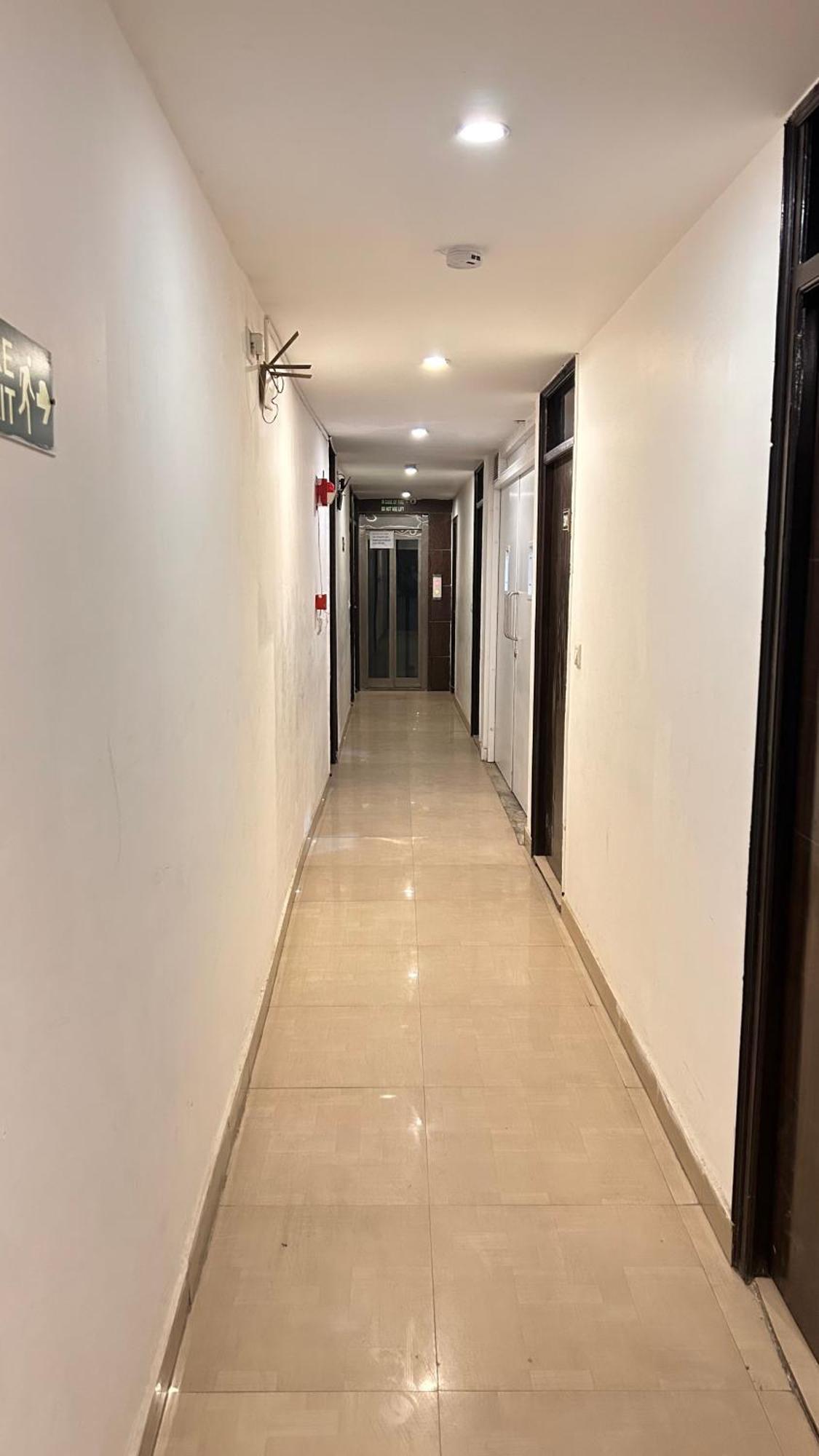 Hotel Platinum With Free Pickup-Delhi Airport Nova Deli Exterior foto