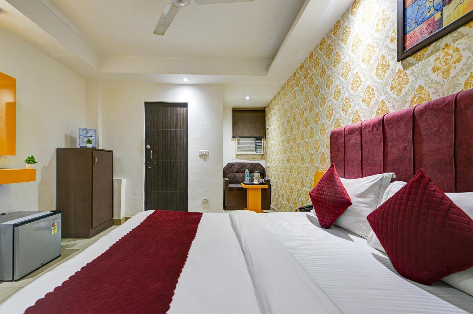 Hotel Platinum With Free Pickup-Delhi Airport Nova Deli Exterior foto
